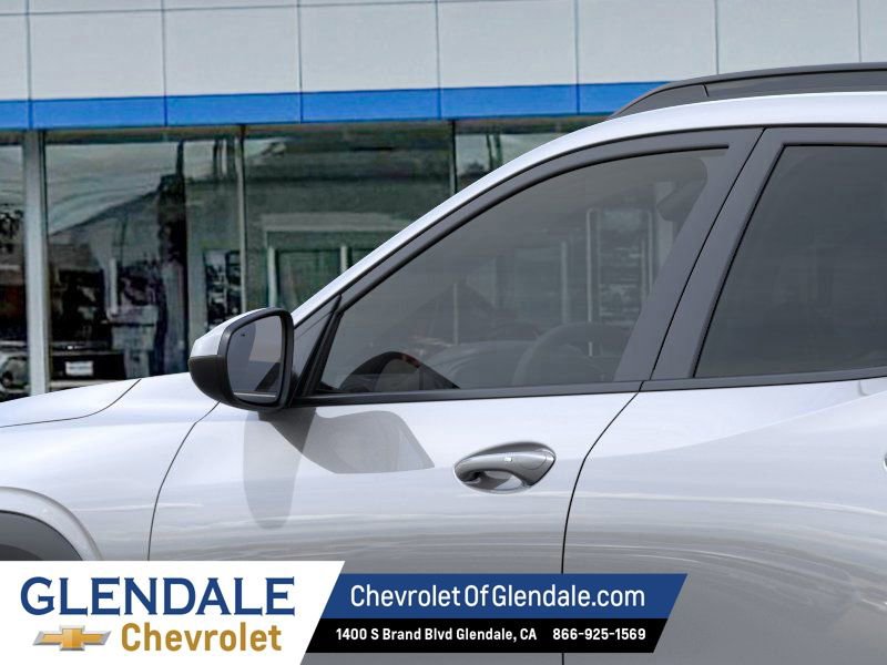 New 2026 Chevrolet Trax LT w/ Driver Confidence Package FWD image 12