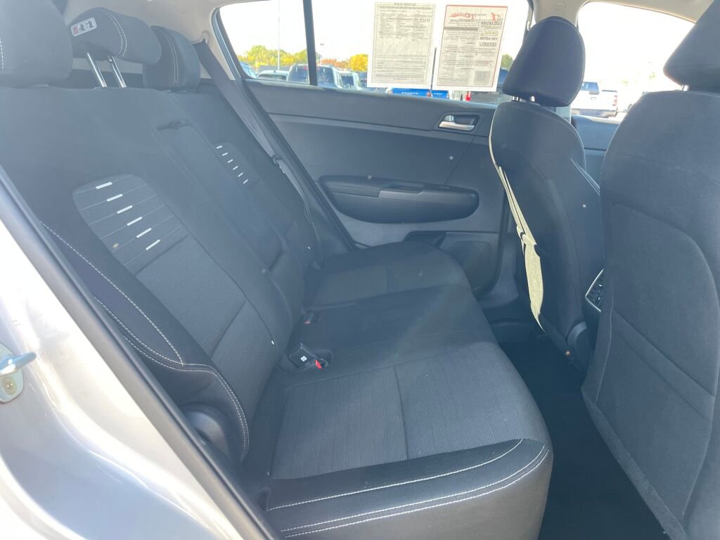 Used 2019 Kia Sportage LX w/ LX Popular Package image 19