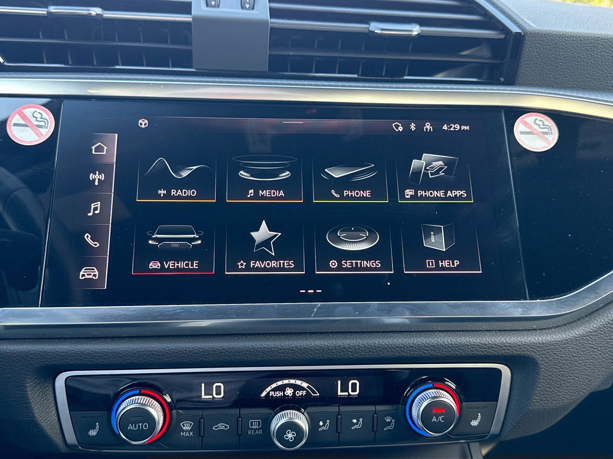 Used 2025 Audi Q3 2.0T Premium image 29