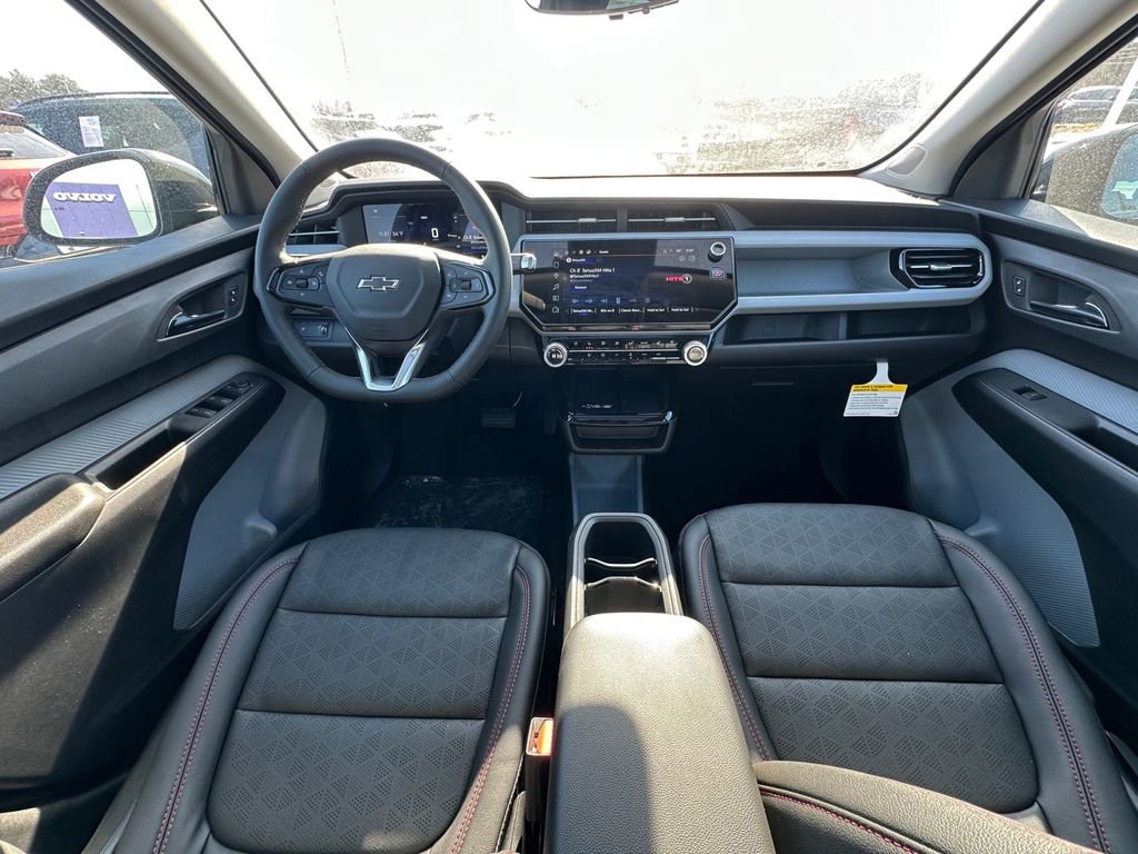 New 2027 Chevrolet Bolt RS w/ Technology Package FWD image 19