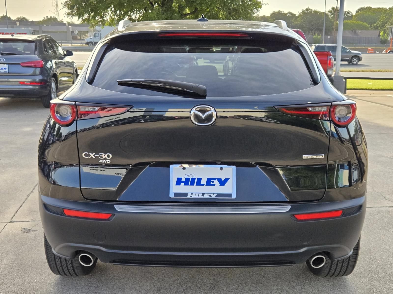 Used 2025 MAZDA CX-30 AWD 2.5 S w/ Premium Package image 6