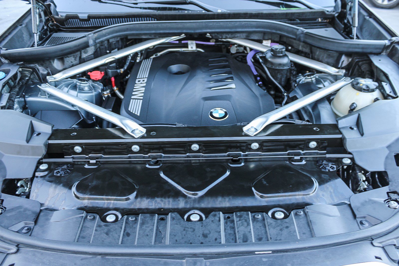 Used 2024 BMW X5 sDrive40i w/ Parking Assistance Package image 28