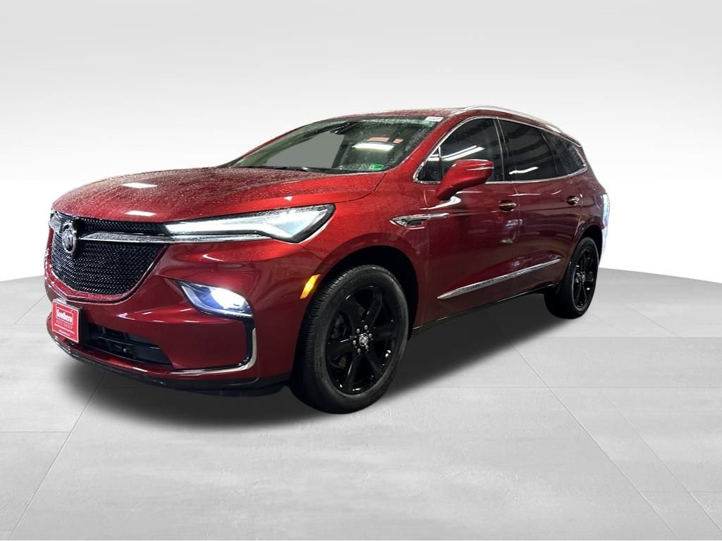 Used 2023 Buick Enclave Essence w/ Sport Touring Edition image 2