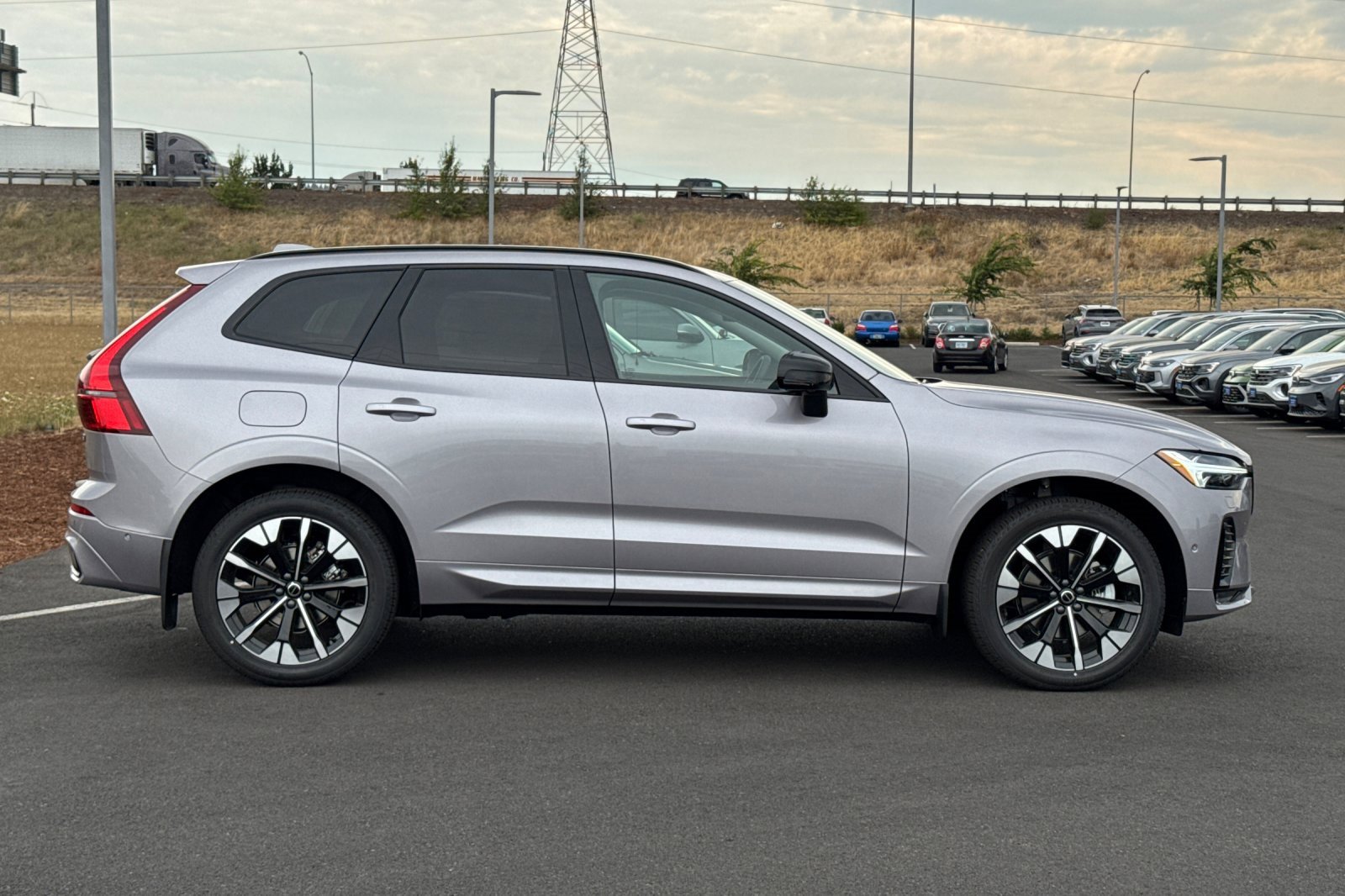 New 2026 Volvo XC60 B5 Plus w/ Climate Package image 2
