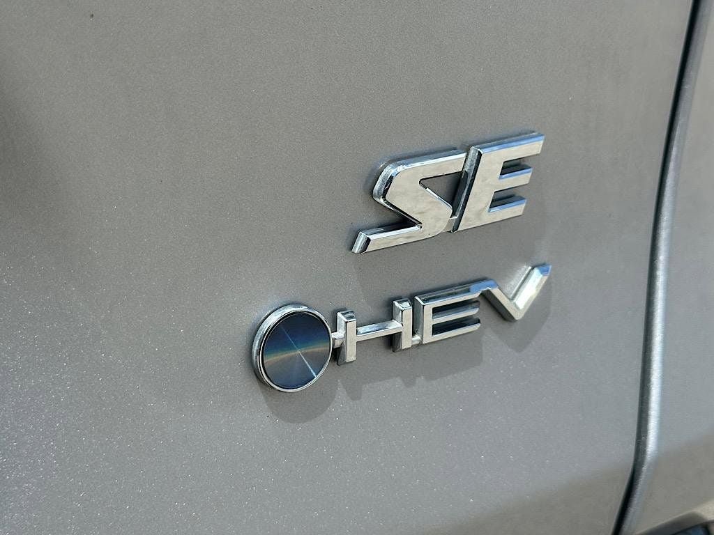 Certified 2025 Toyota RAV4 SE AWD/4WD image 11