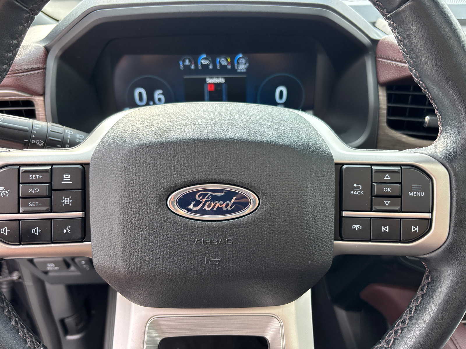 Used 2024 Ford Expedition Max Limited w/ Excursion Package AWD/4WD image 15