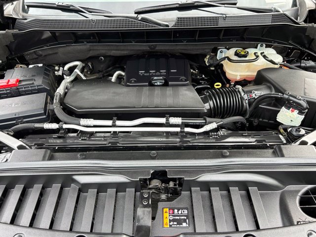Used 2022 Chevrolet Silverado 1500 Custom AWD/4WD image 22