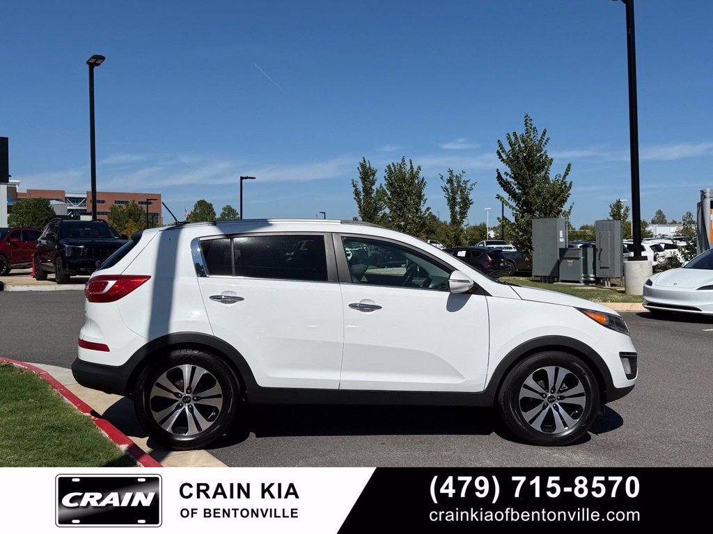 Used 2011 Kia Sportage EX w/ Premium Pkg w/Leather Seats FWD image 8