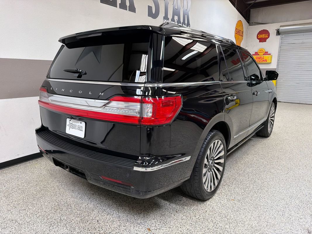 Used 2019 Lincoln Navigator Reserve AWD/4WD image 37