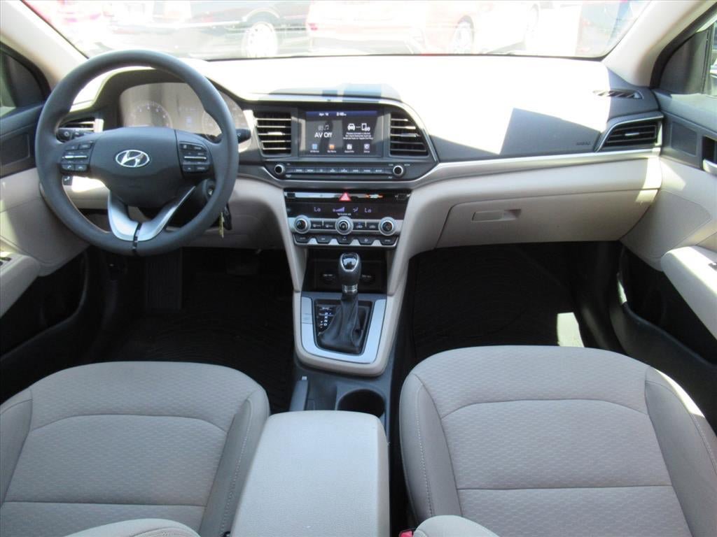 Used 2020 Hyundai Elantra SEL FWD image 12