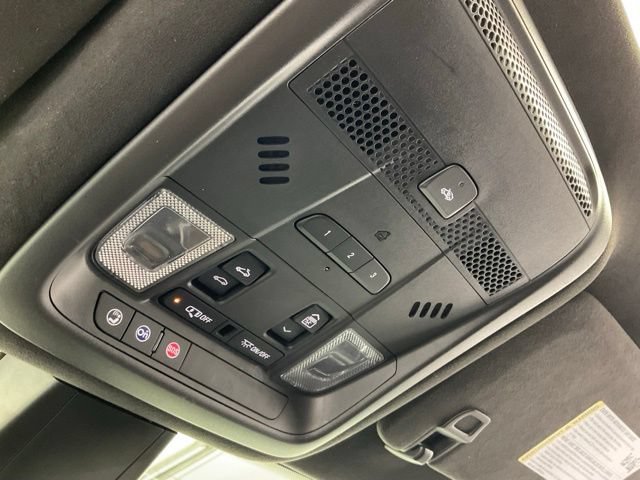 Certified 2023 Cadillac XT6 Premium Luxury w/ Platinum Package AWD/4WD image 21