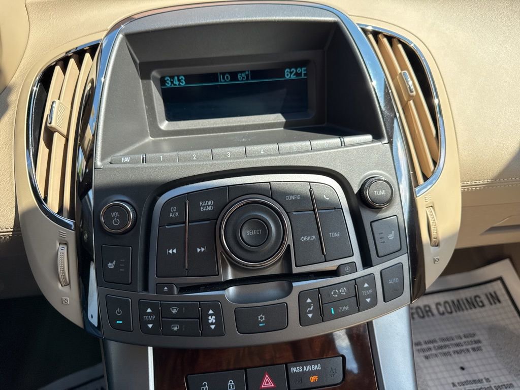Used 2011 Buick LaCrosse CXL w/ Driver Confidence Package FWD image 9