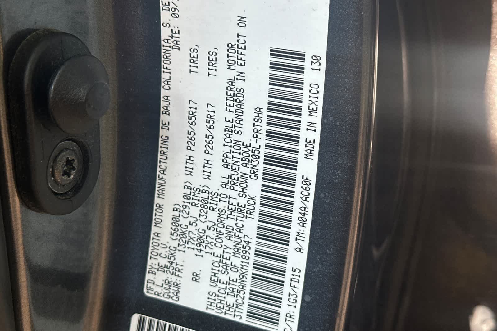 Used 2019 Toyota Tacoma TRD Sport AWD/4WD image 29
