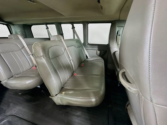 Used 2022 Chevrolet Express 3500 LS image 26