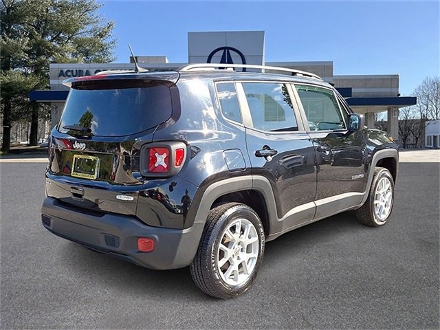 Used 2022 Jeep Renegade Latitude w/ Convenience Group image 6