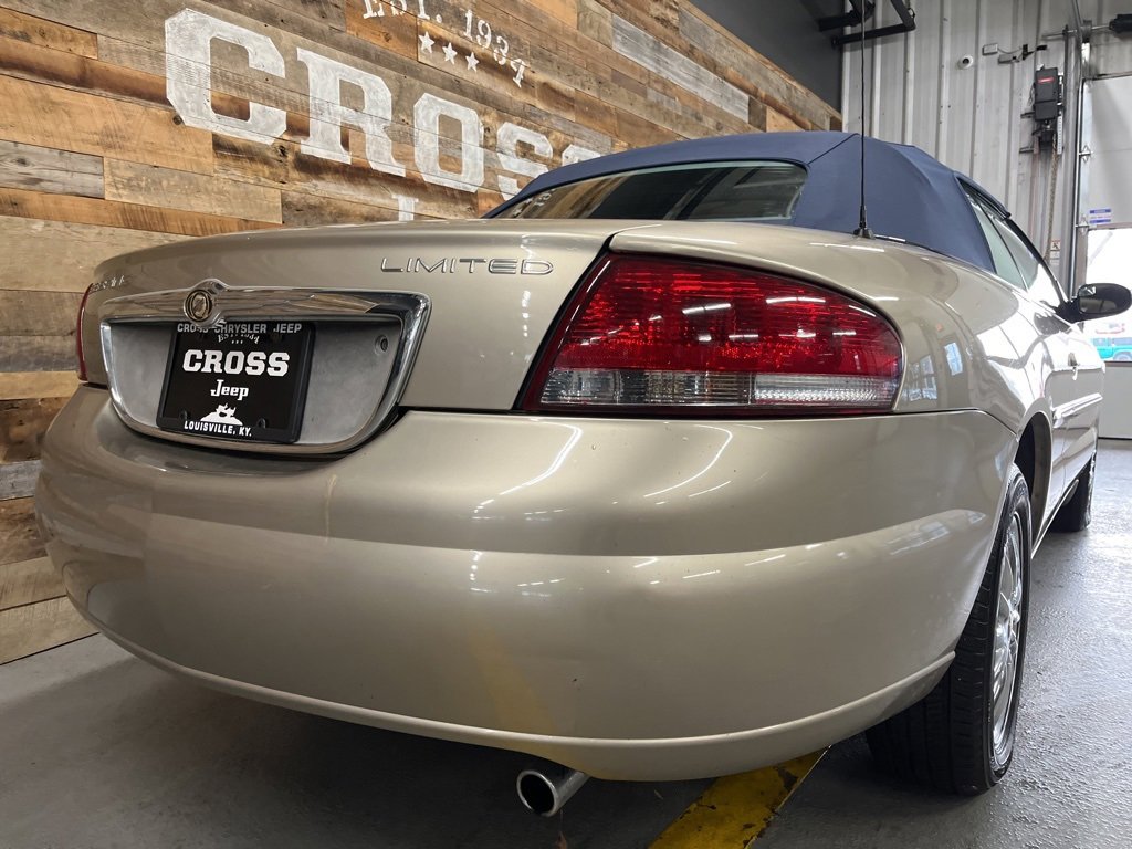 Used 2002 Chrysler Sebring Limited image 35