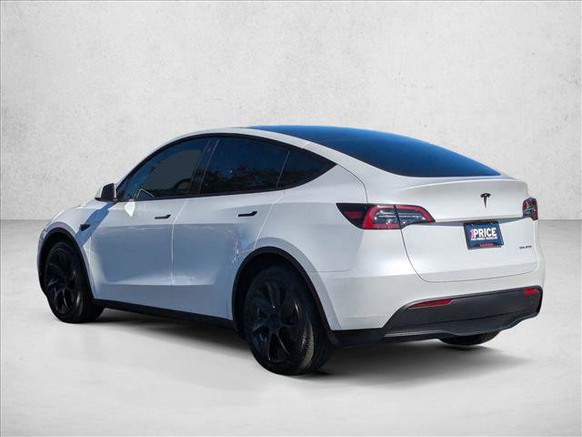 Used 2023 Tesla Model Y Long Range image 8