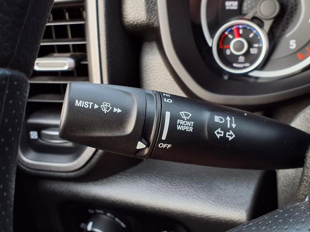 Used 2025 RAM 3500 Tradesman image 21