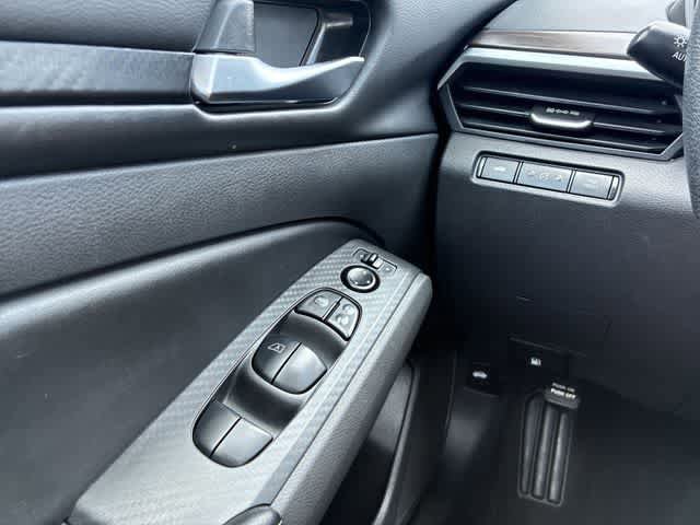 Used 2024 Nissan Altima 2.5 SV FWD image 38