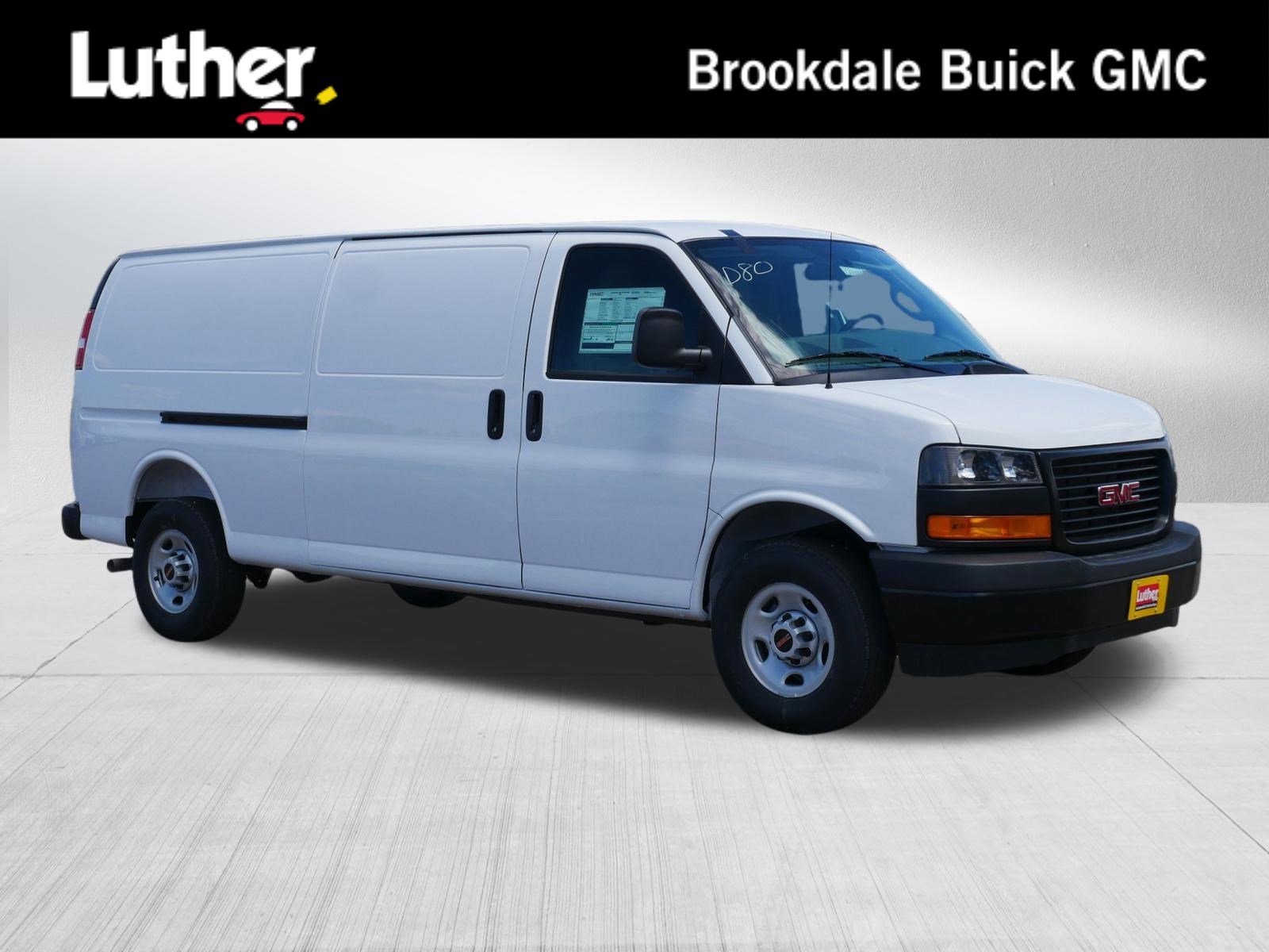 New 2026 GMC Savana 3500 Extended w/ Driver Convenience Package RWD image 1