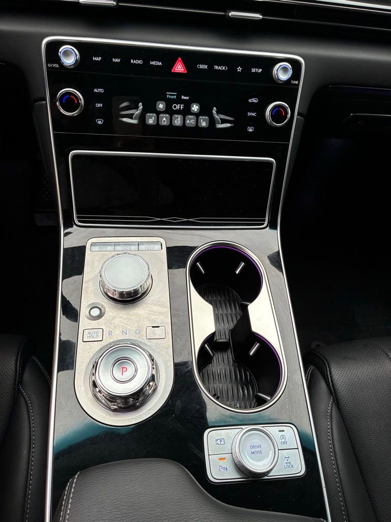 Used 2025 Genesis GV80 2.5T image 33