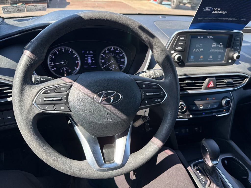 Used 2020 Hyundai Santa Fe SE image 17