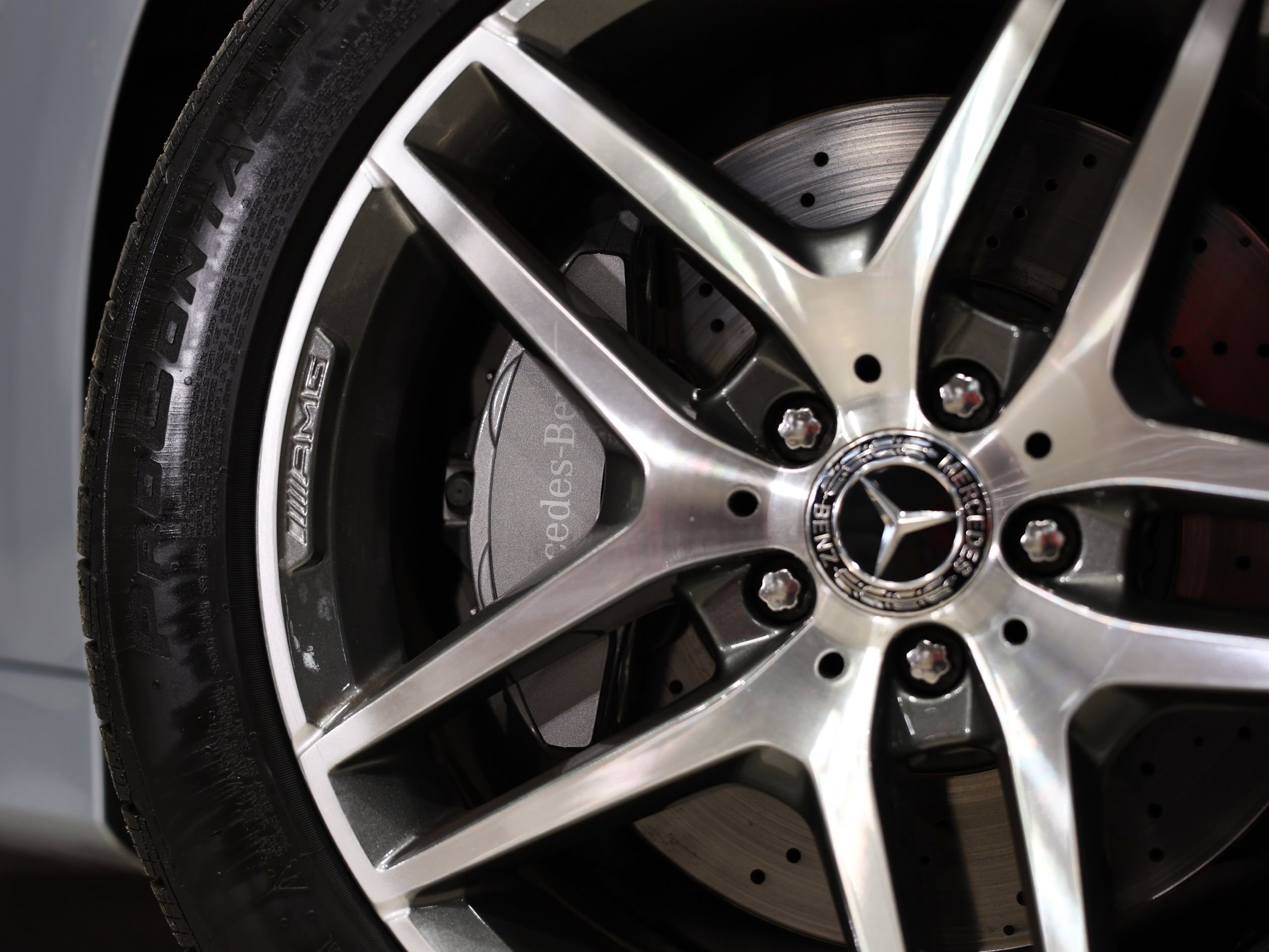 Used 2019 Mercedes-Benz S 560 Cabriolet w/ AMG Line Exterior image 16