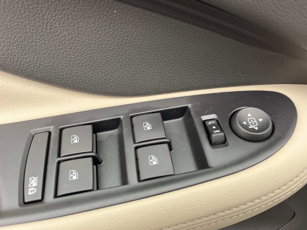 Used 2020 Buick Envision Preferred image 31