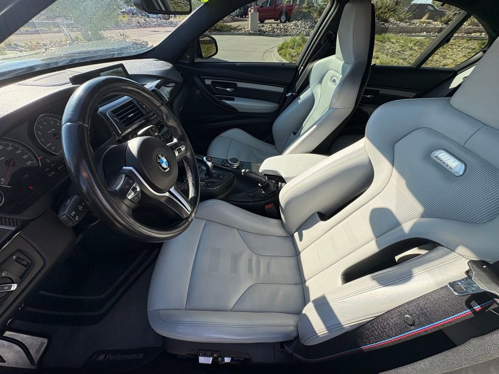 Used 2017 BMW M3 RWD image 13
