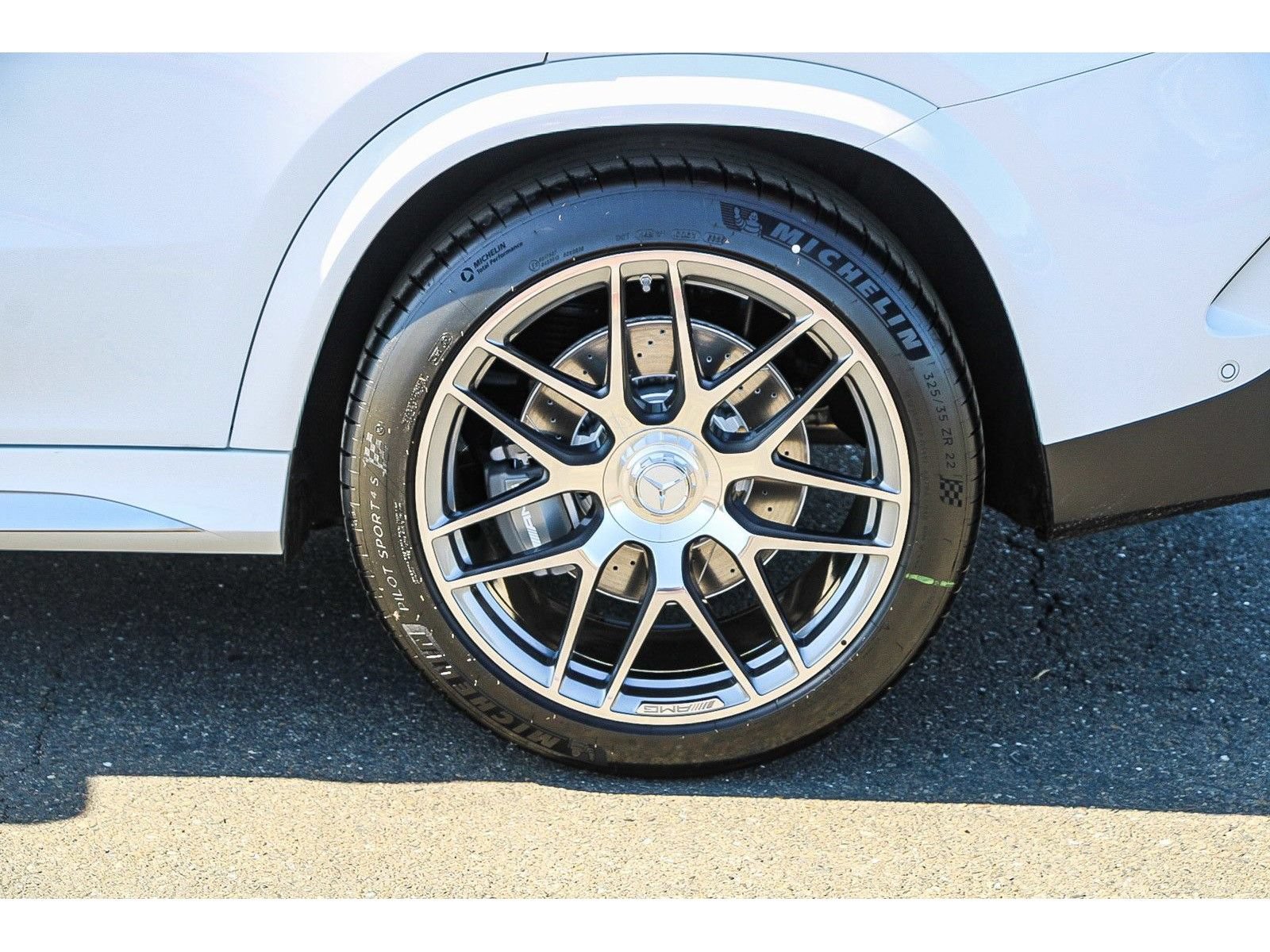 New 2026 Mercedes-Benz GLE 63 AMG S image 10