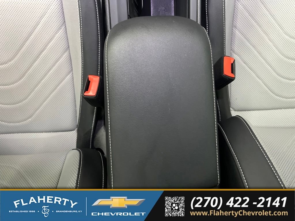 Used 2025 Volkswagen Tiguan SE R-Line AWD/4WD image 35