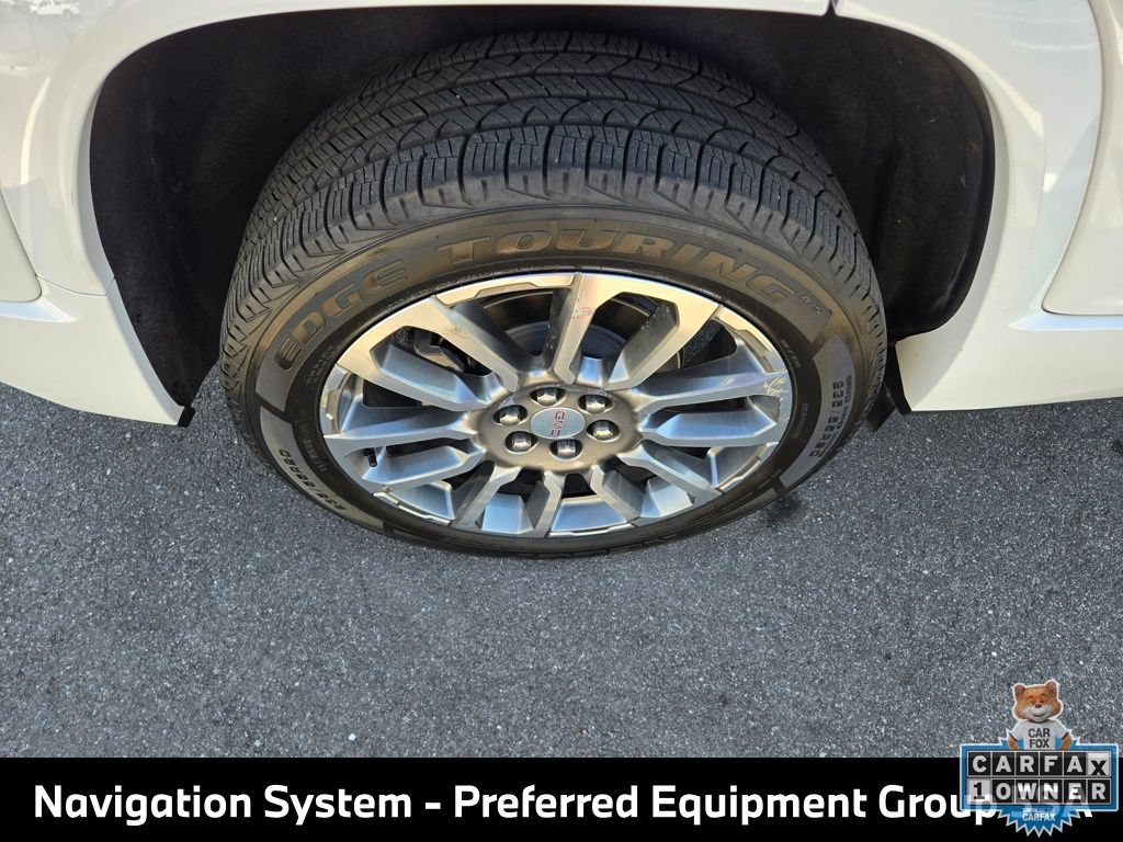 Used 2023 GMC Acadia Denali AWD/4WD image 11