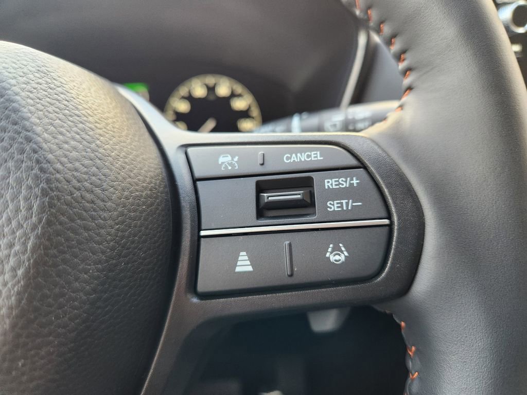 Used 2025 Honda CR-V Sport-L image 29