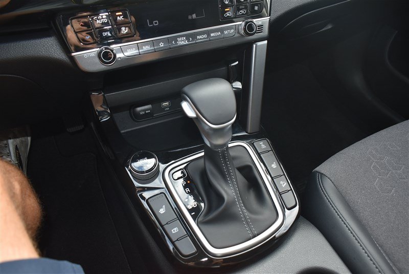 Used 2024 Kia Seltos S AWD/4WD image 19