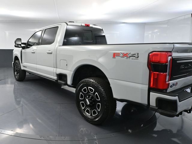 Used 2025 Ford F250 Platinum w/ FX4 Off-Road Package image 9