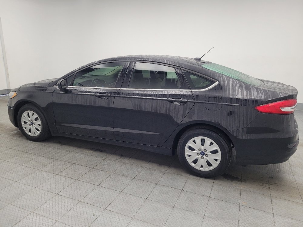 Used 2019 Ford Fusion S FWD image 3