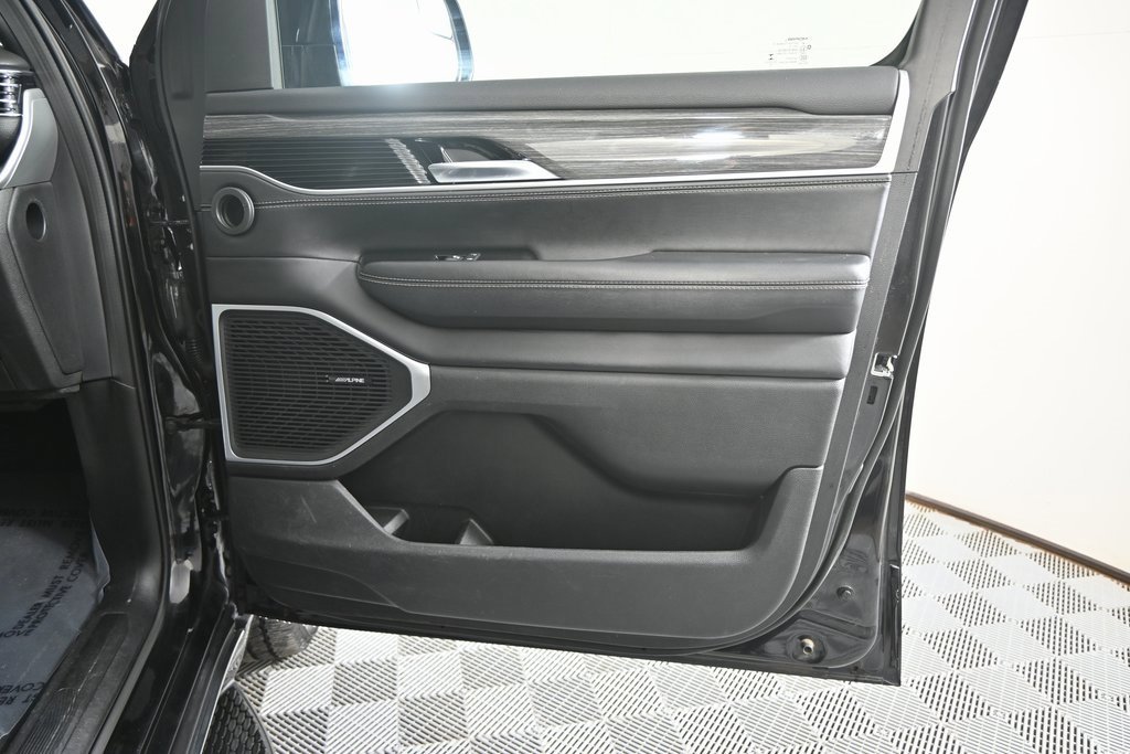 Used 2022 Jeep Wagoneer Series III image 12