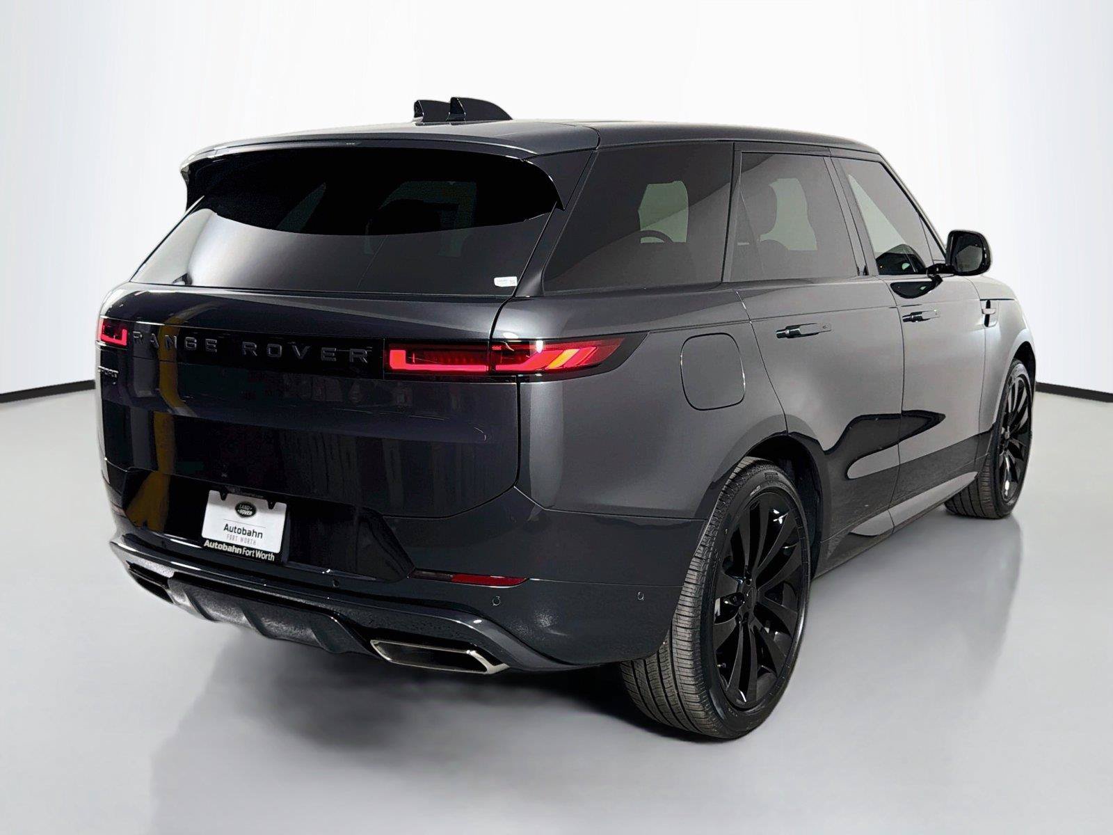 New 2026 Land Rover Range Rover Sport Dynamic SE AWD/4WD image 5