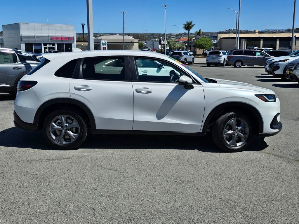 Used 2026 Honda HR-V LX image 8