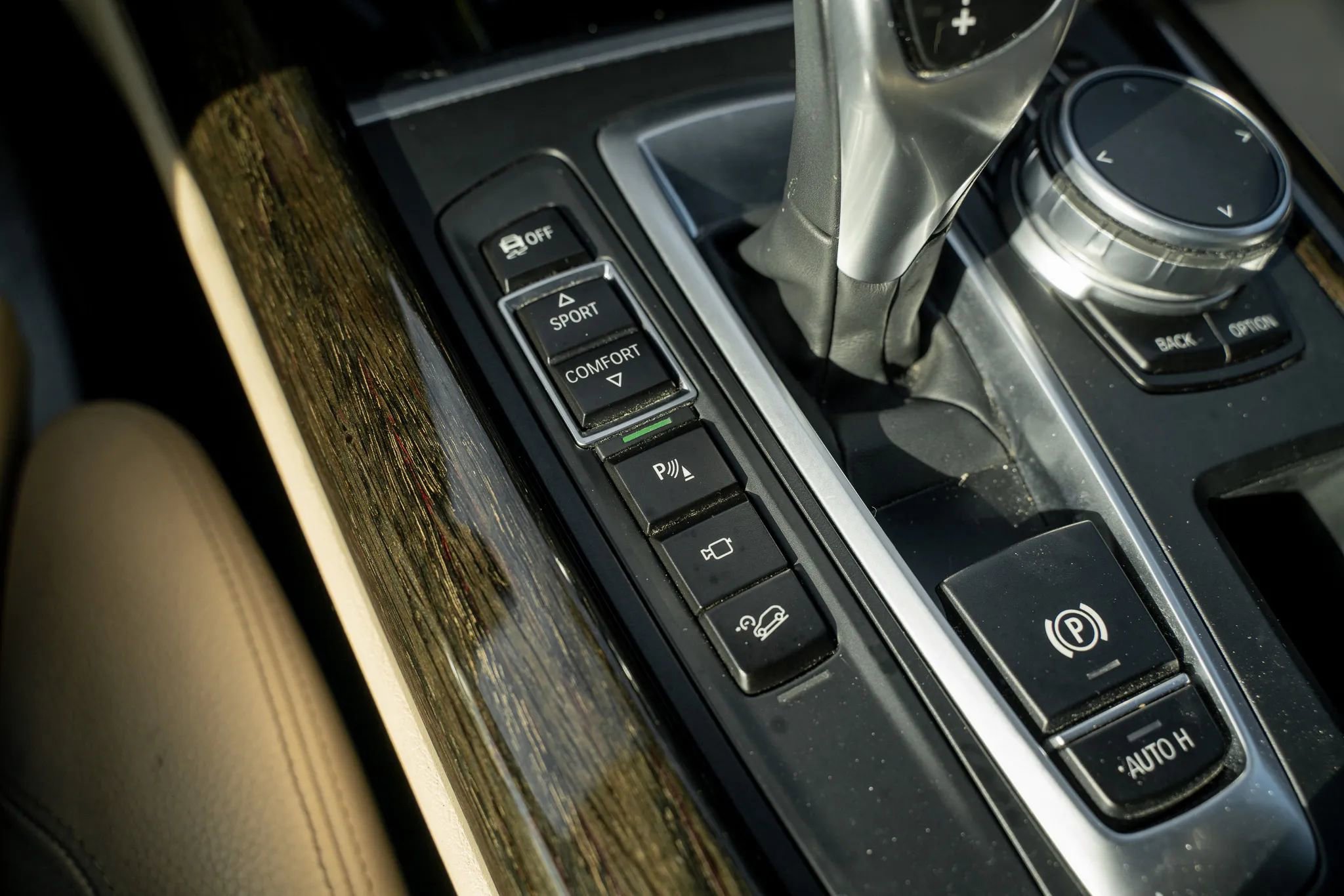 Used 2018 BMW X5 xDrive35d w/ M Sport Package image 32