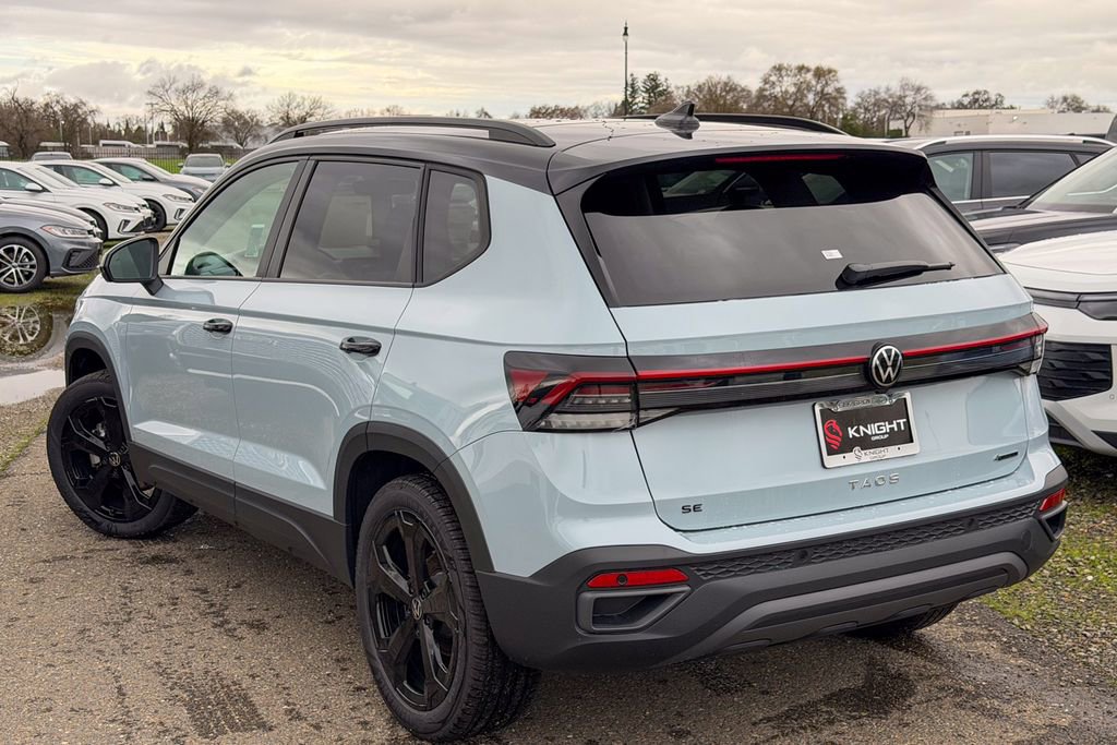New 2026 Volkswagen Taos SE AWD/4WD image 9
