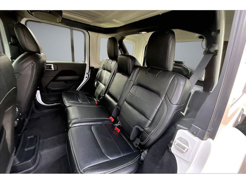 Used 2022 Jeep Wrangler Unlimited Sahara w/ LED Lighting Group image 22