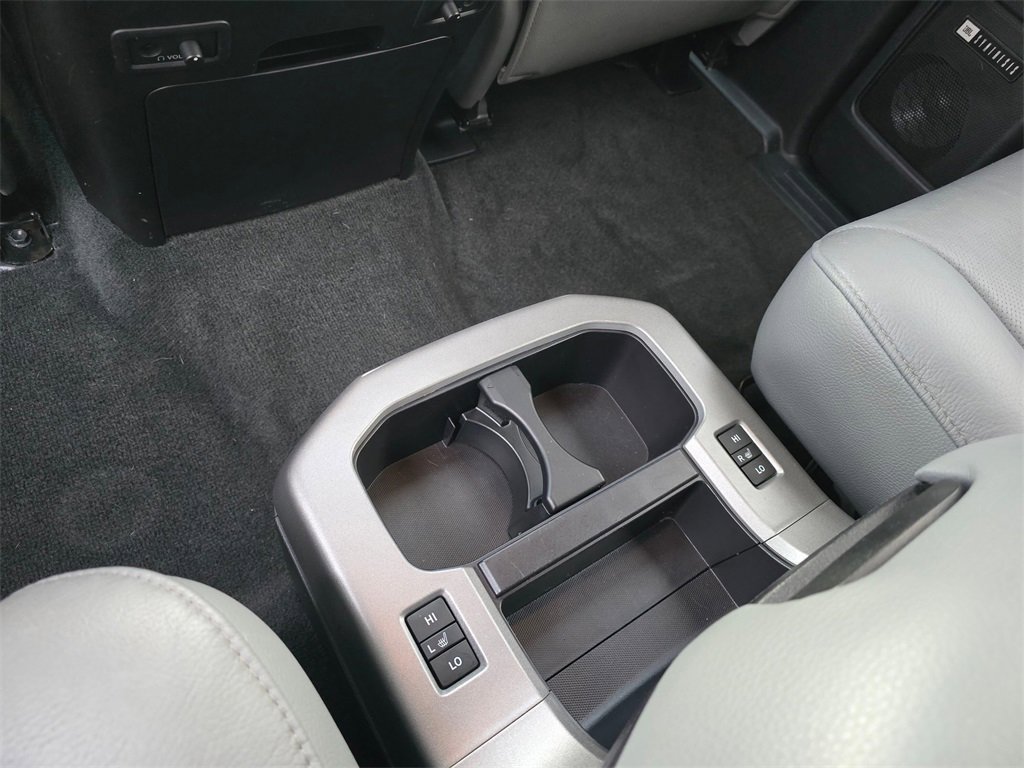 Used 2017 Toyota Sequoia Platinum image 15