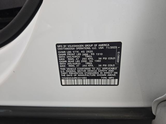 Used 2024 Volkswagen Atlas Cross Sport SEL R-Line AWD/4WD image 50