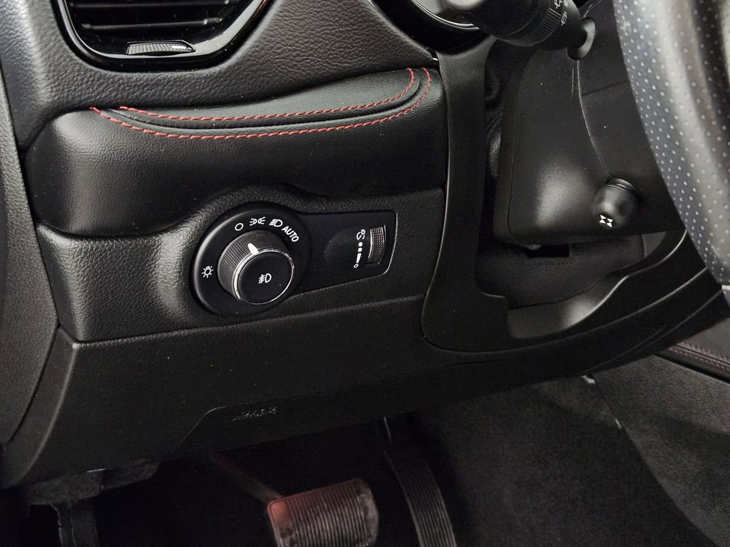 Used 2023 Dodge Durango R/T image 26