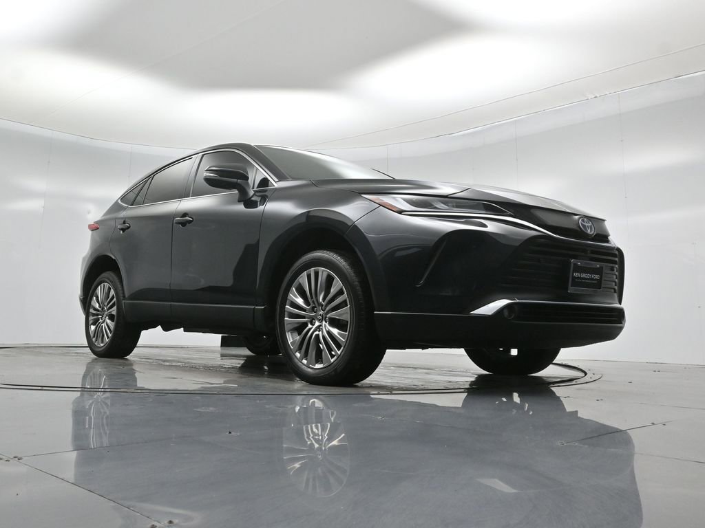 Used 2024 Toyota Venza Limited image 48