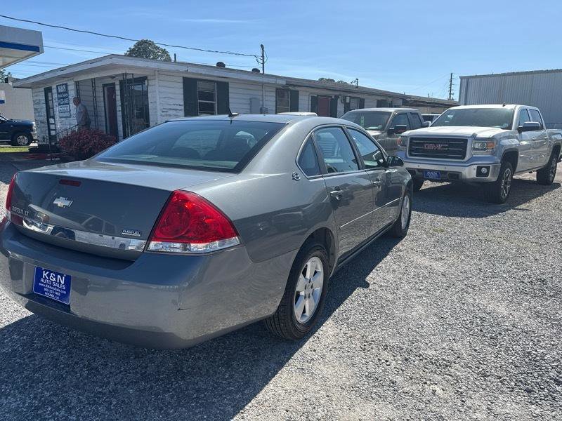 Used 2008 Chevrolet Impala LT FWD image 4
