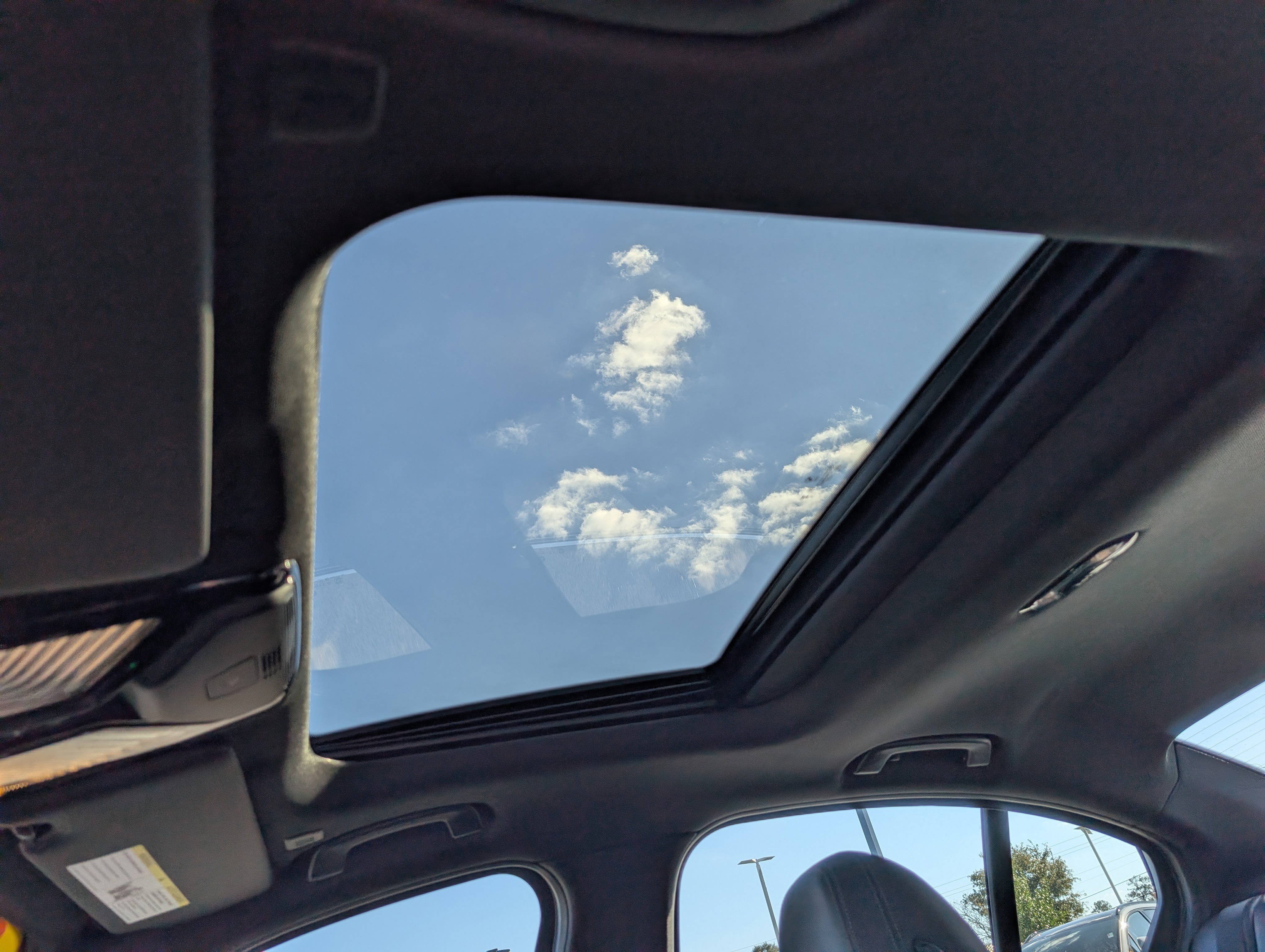 Used 2025 BMW 330i Sedan image 16