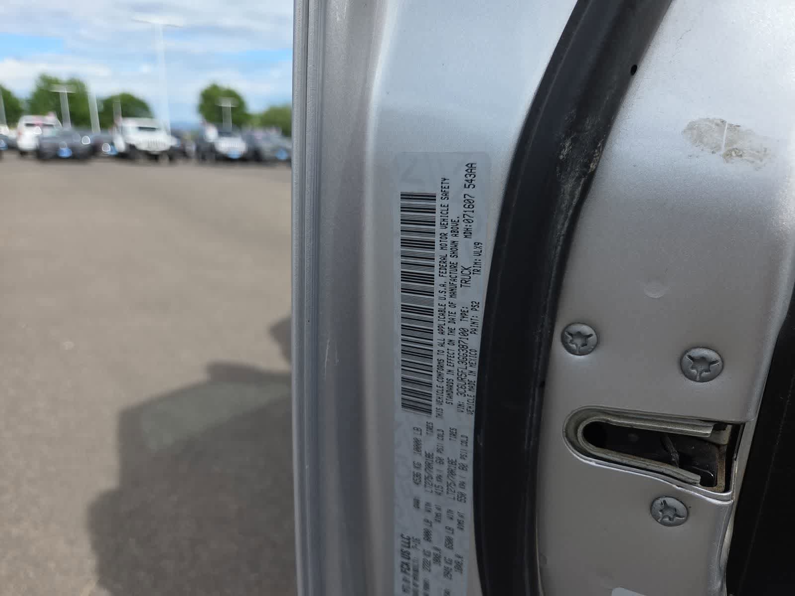 Used 2016 RAM 2500 Laramie AWD/4WD image 29
