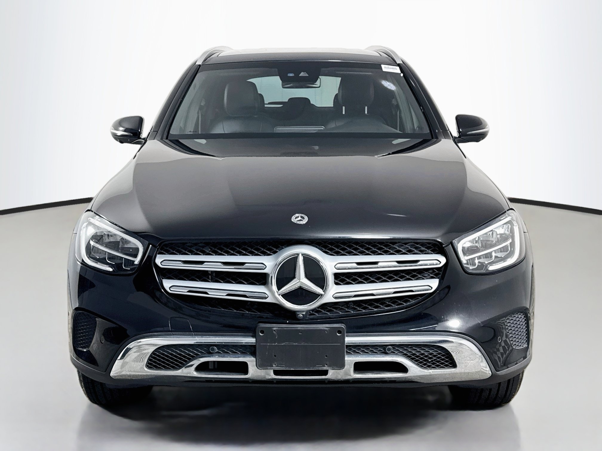 Used 2022 Mercedes-Benz GLC 300 4MATIC image 2